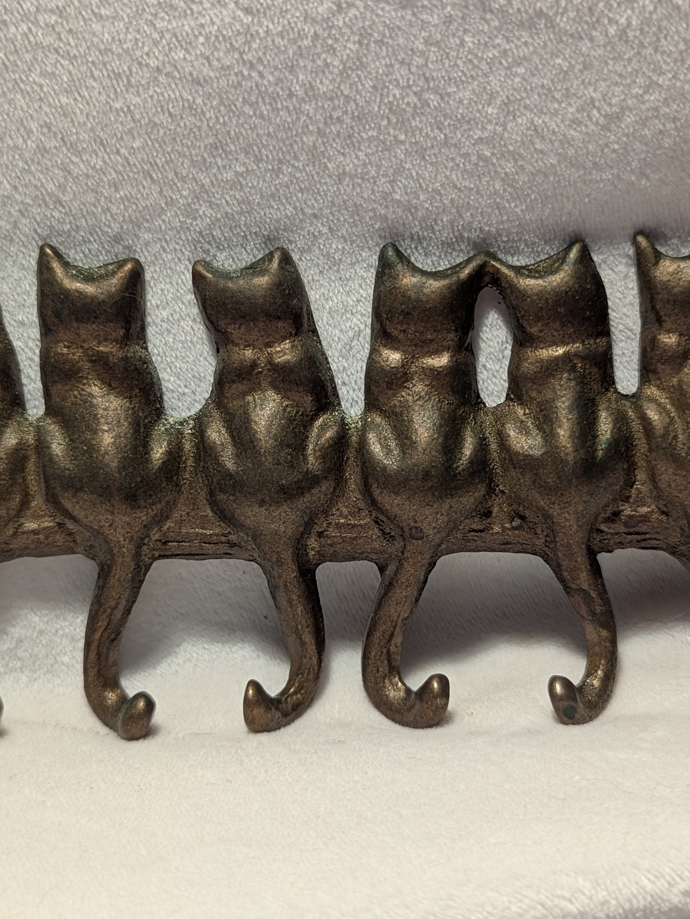Solid Brass SPI Home Seven Cat Key Hook - Picture 6 of 8